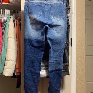 Women’s Ripped jeans (size 11)